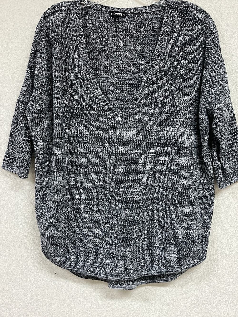 Express Womens M Black White V Neck 3/4 Sleeve Hi Low Tunic Sweater Capsule